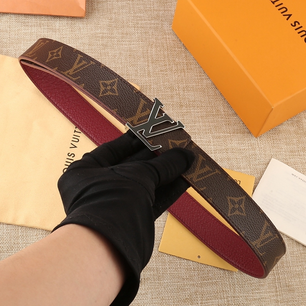 激安ルイヴィトンベルト正面デザイン